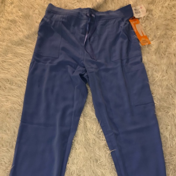 Scrub Bottoms! - Picture 2 of 3